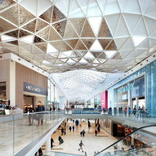Floating 3D ceiling elements in Europe's largest shopping mall⠀⠀⠀⠀⠀⠀⠀⠀⠀
⠀⠀⠀⠀⠀⠀⠀⠀⠀
Various architectural metalwork solutions were designed for Westfield Stratford so as the ceiling flowed in a crescent shape with the building. Westfield Stratford City, the 1.9 million square foot retail and leisure destination has been designed with the future in mind. It is one of the most environmentally efficient retail centres in the UK. The used product is our 3D plate "dune small" in mirror polished stainless steel with an indivual chaotic laser perforation. ⠀⠀⠀⠀⠀⠀⠀⠀⠀
⠀⠀⠀⠀⠀⠀⠀⠀⠀
📸 SAS International⠀⠀⠀⠀⠀⠀⠀⠀⠀
🏛 Sheppard Robson⠀⠀⠀⠀⠀⠀⠀⠀⠀
✏️ SAS International ( Ceiling Designers & Manufacturers)